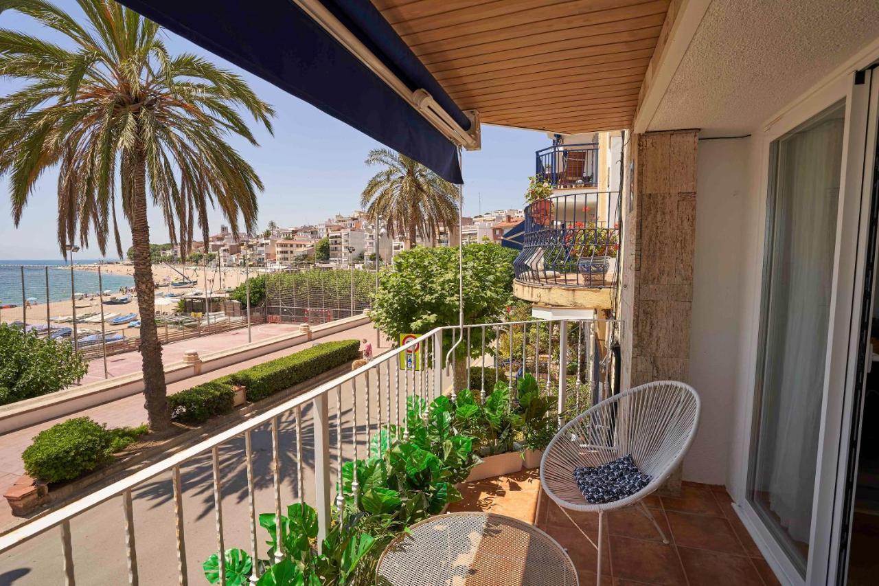 Apartamento Primera Linea De Mar Con Espectaculares Vistas Daire Sant Pol De Mar Dış mekan fotoğraf