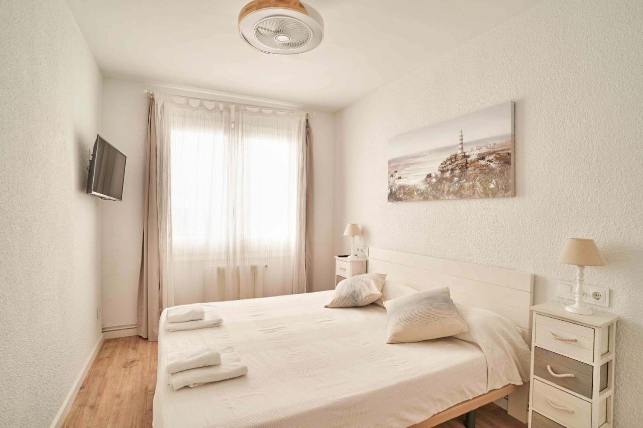 Apartamento Primera Linea De Mar Con Espectaculares Vistas Daire Sant Pol De Mar Dış mekan fotoğraf
