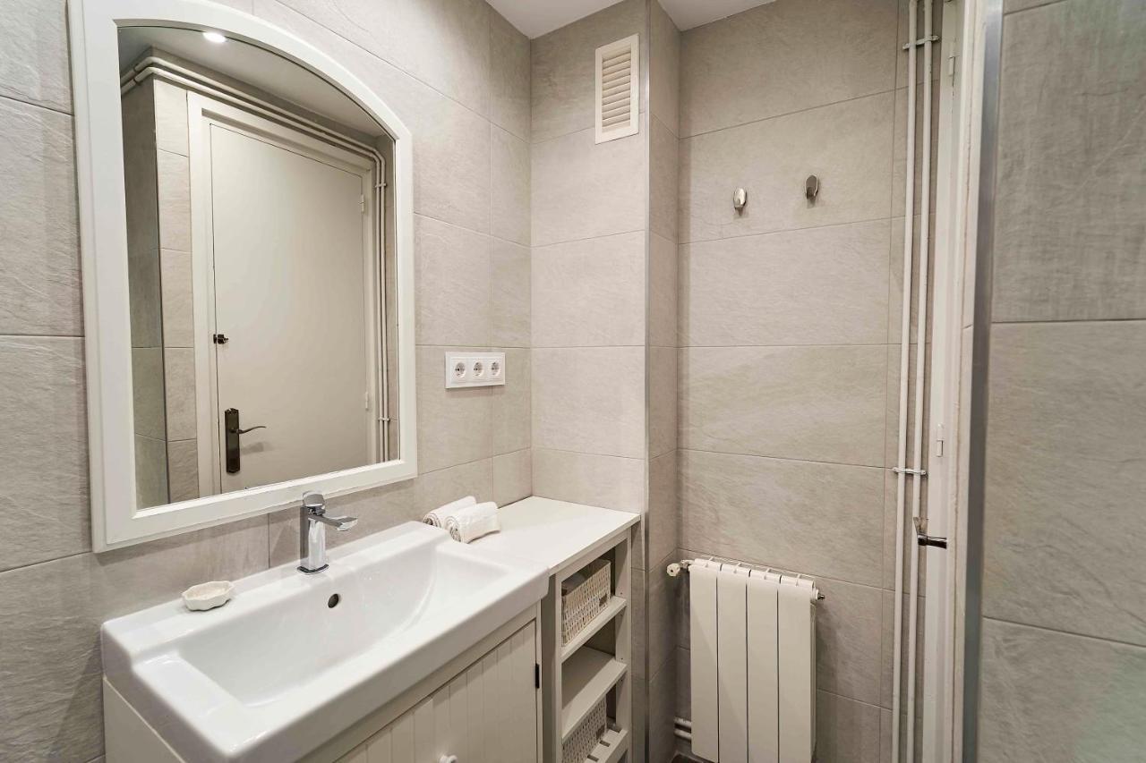 Apartamento Primera Linea De Mar Con Espectaculares Vistas Daire Sant Pol De Mar Dış mekan fotoğraf