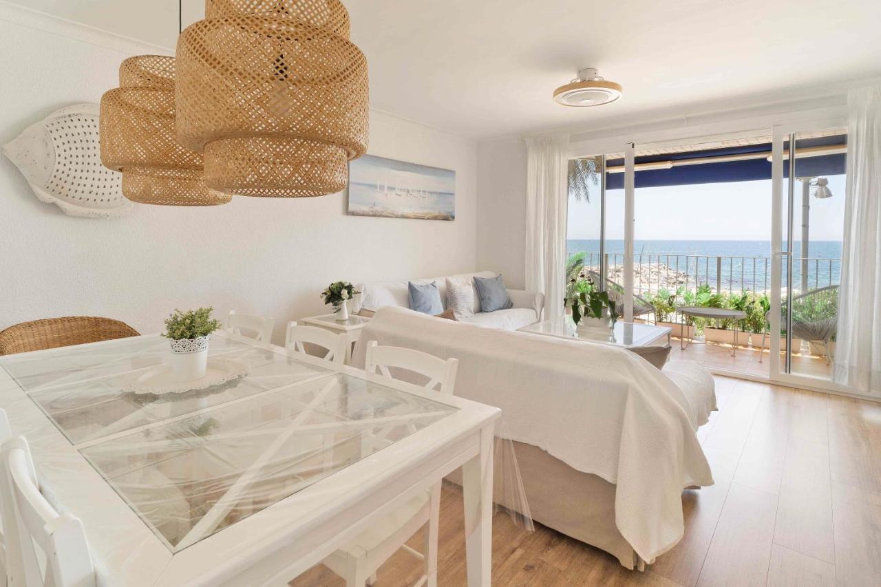 Apartamento Primera Linea De Mar Con Espectaculares Vistas Daire Sant Pol De Mar Dış mekan fotoğraf